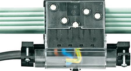 Fladkabeladapter til installationsstikforbindelser